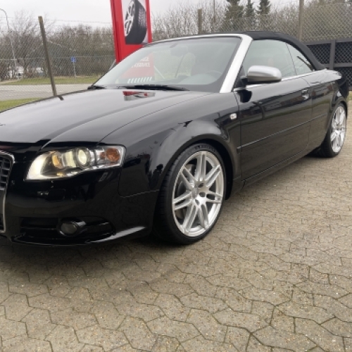 Keramisk coating af Audi Cabriolet med spejlende og modstandsdygtig lak