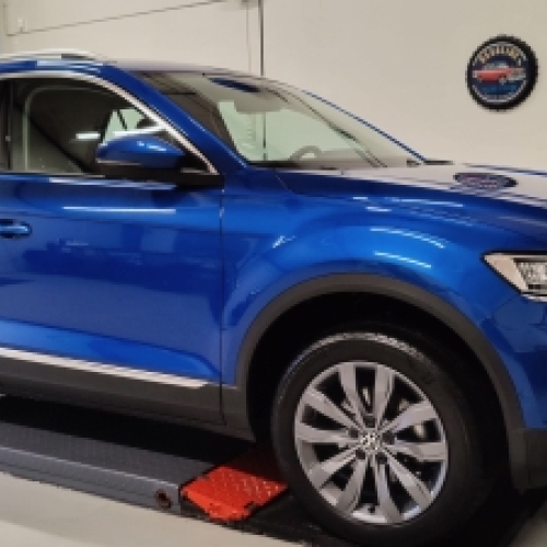 Keramisk coating af VW SUV med langtidsholdbar beskyttelse mod vejrpåvirkning